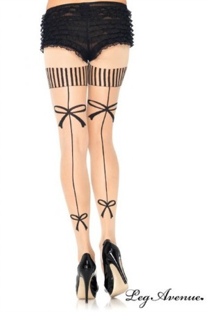 Vêtements : Sur corset-bustier, le rayon bas nylon et collants fantaisie s'agrandi