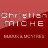 Accessoires : Christian Miche